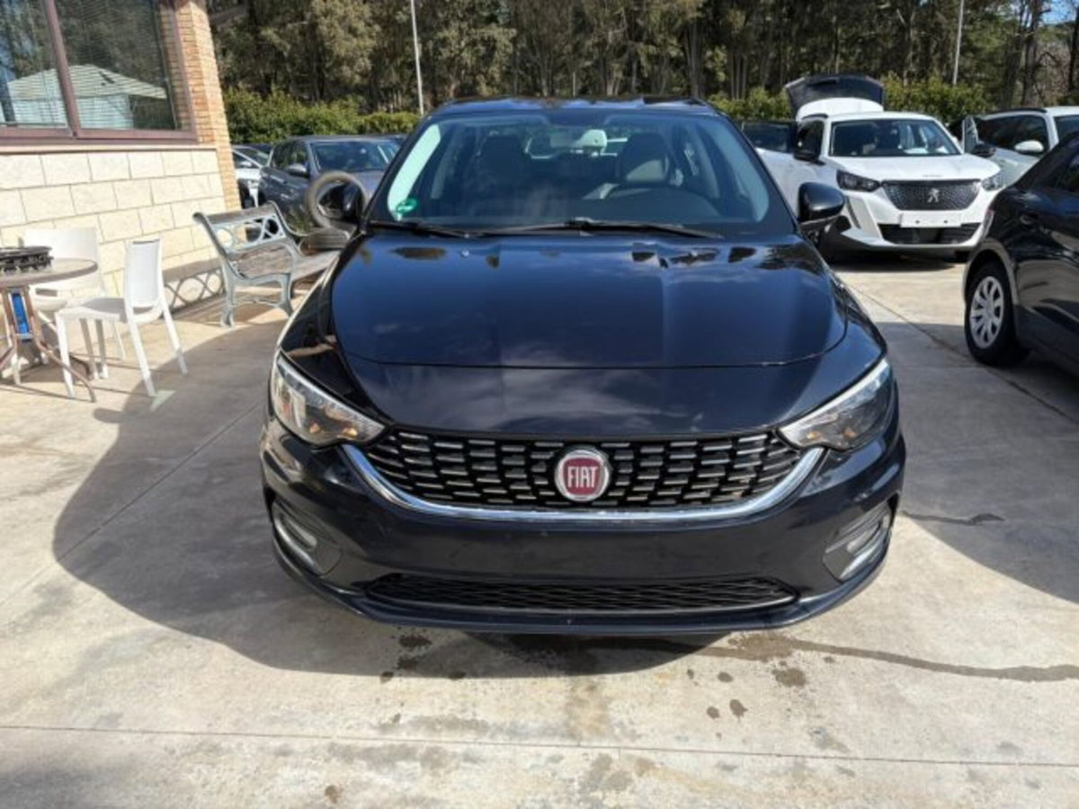 Fiat Tipo Tipo 1.6 Mjt 4 porte Lounge (2)
