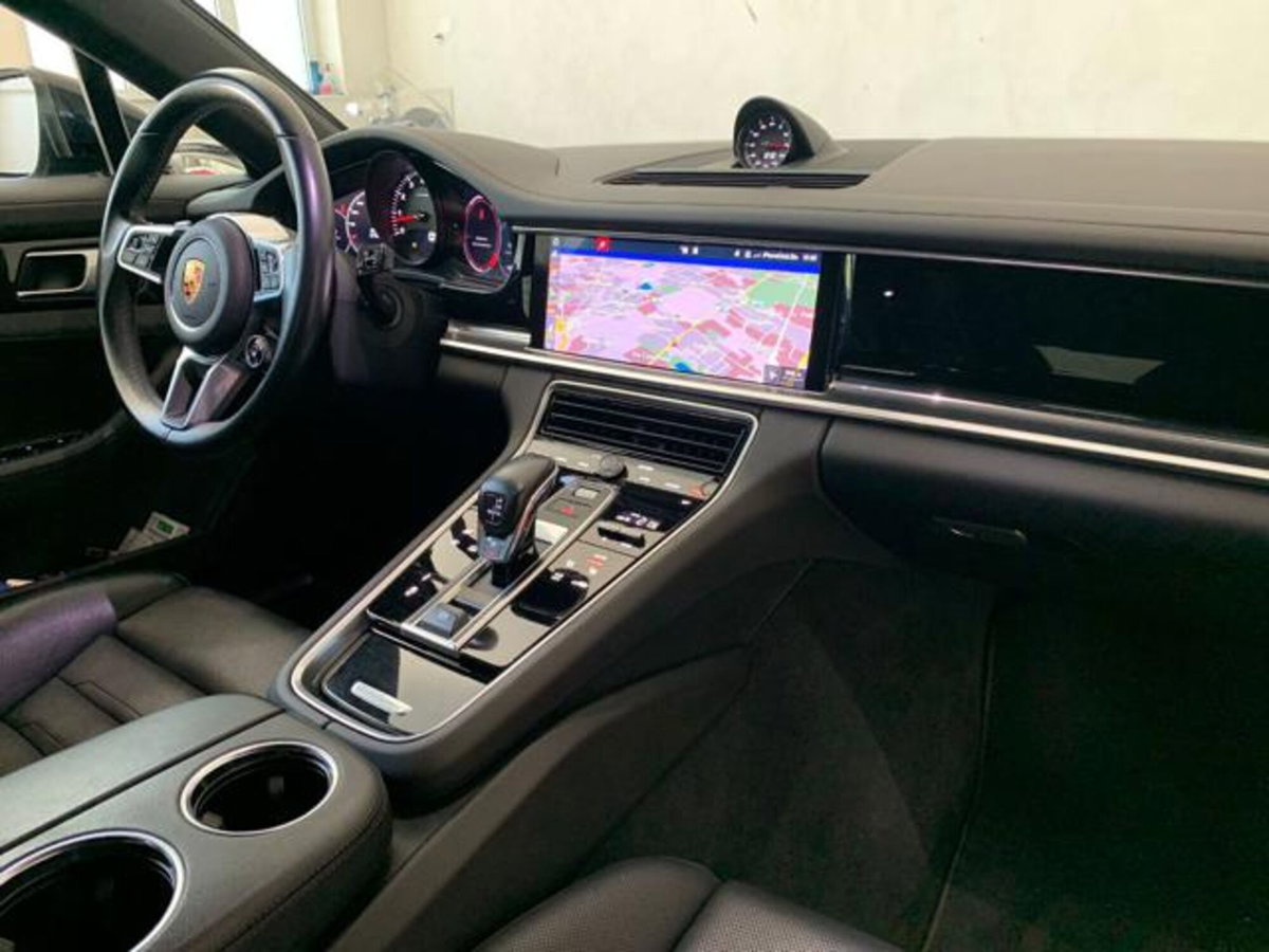 Porsche Panamera 3.0 (12)