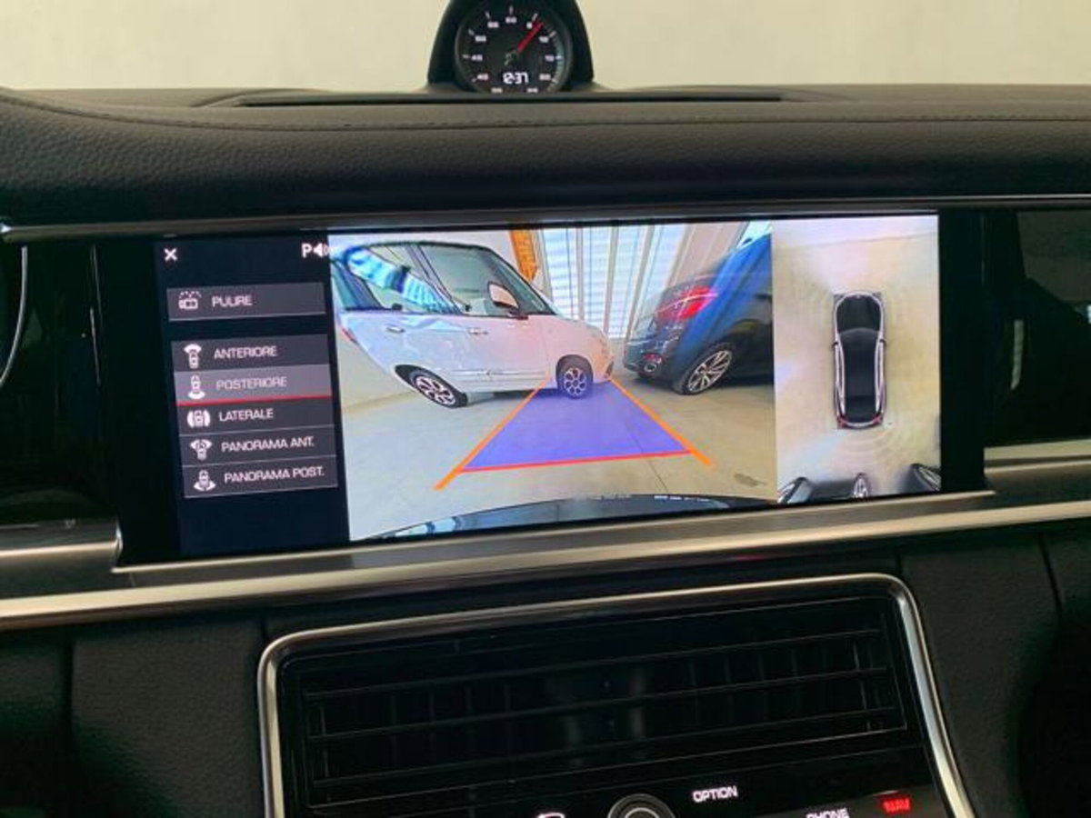 Porsche Panamera 3.0 (14)