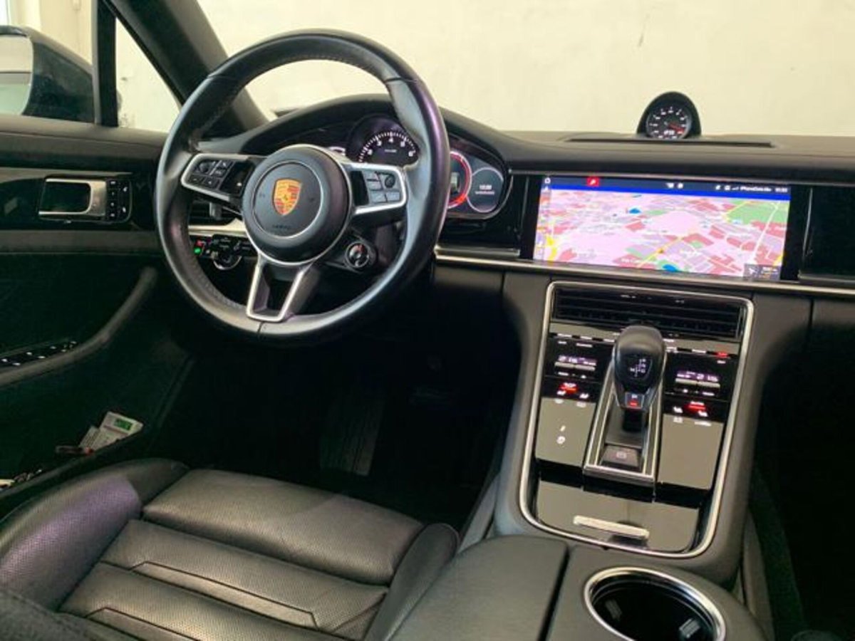 Porsche Panamera 3.0 (7)