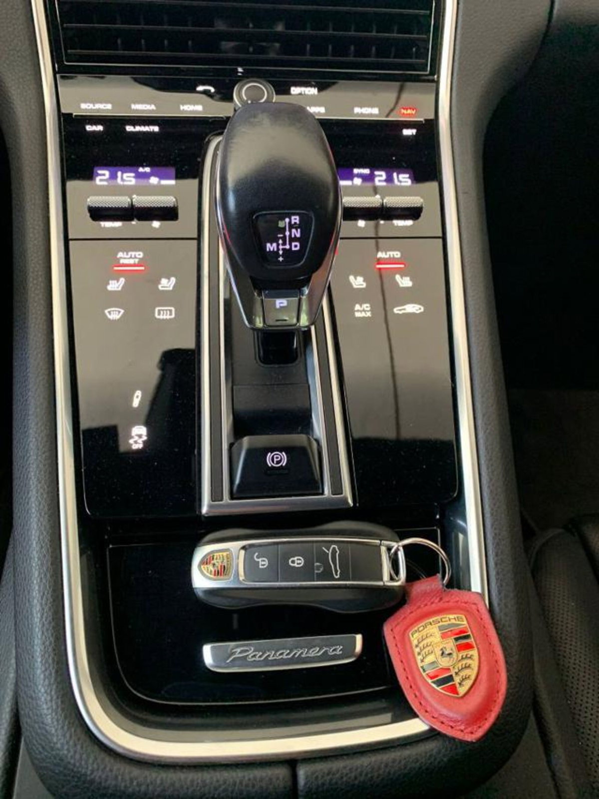 Porsche Panamera 3.0 (8)