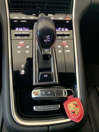 Porsche Panamera 3.0 (8)