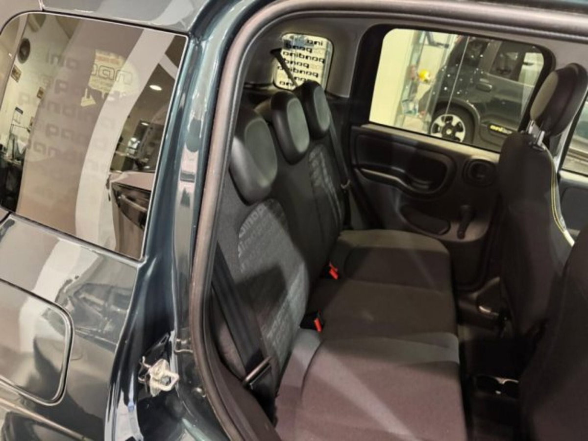 Fiat Panda 1.0 firefly hybrid s&s 70cv (4)