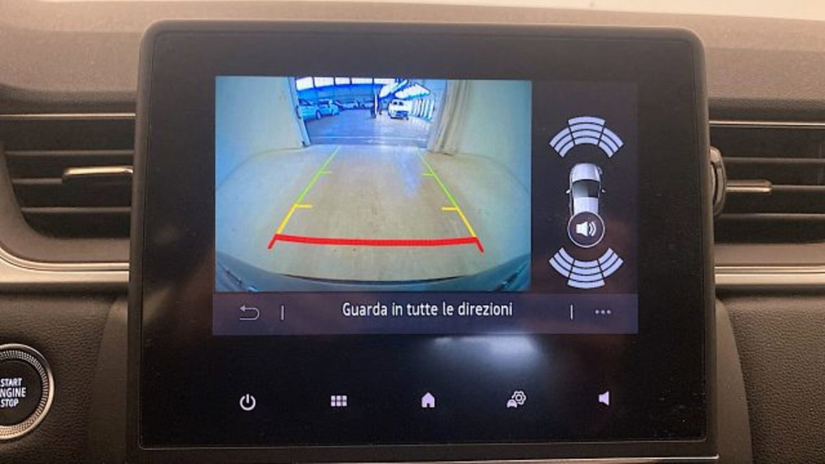 Renault Captur Mild Hybrid 140 CV Intens (12)