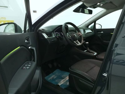 Renault Captur Mild Hybrid 140 CV Intens (8)