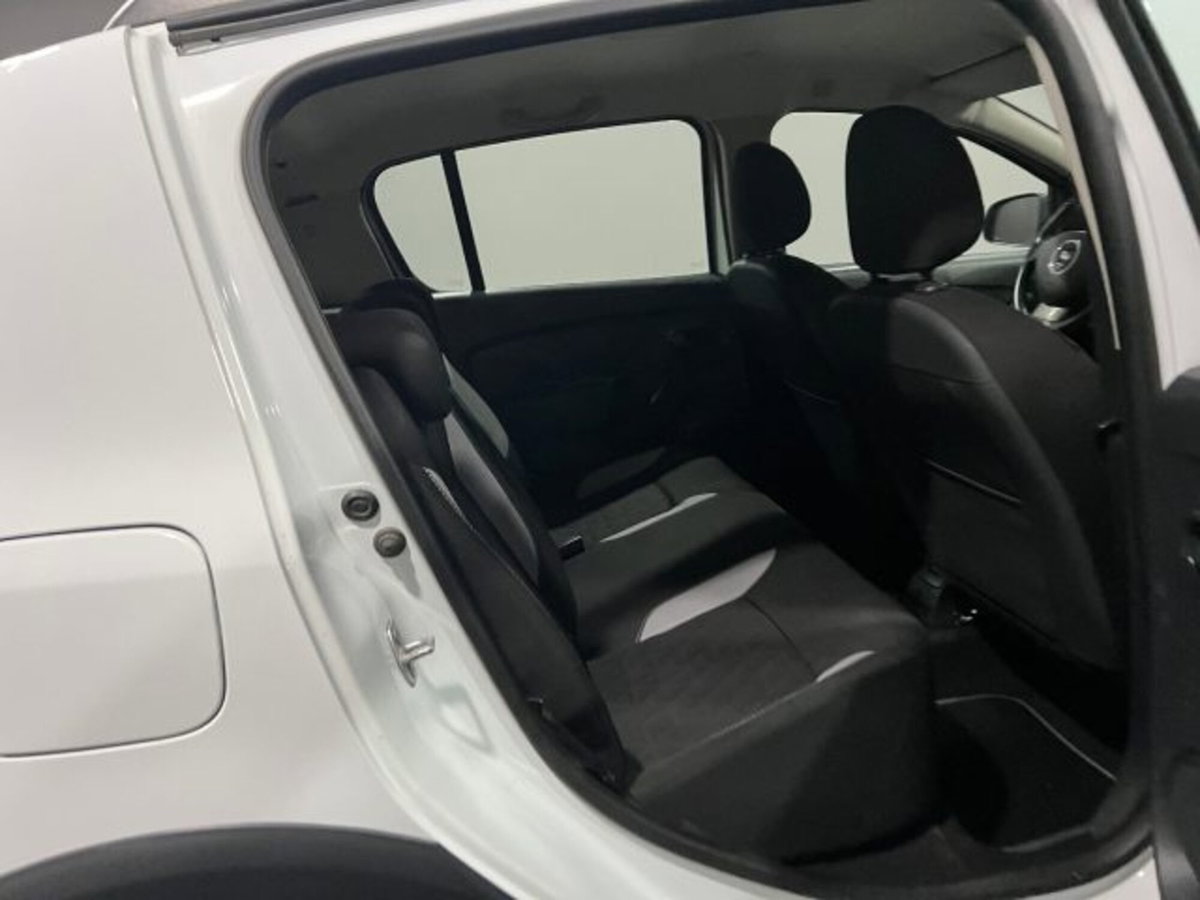Dacia Sandero Stepway 1.5 dCi 8V 90CV (11)