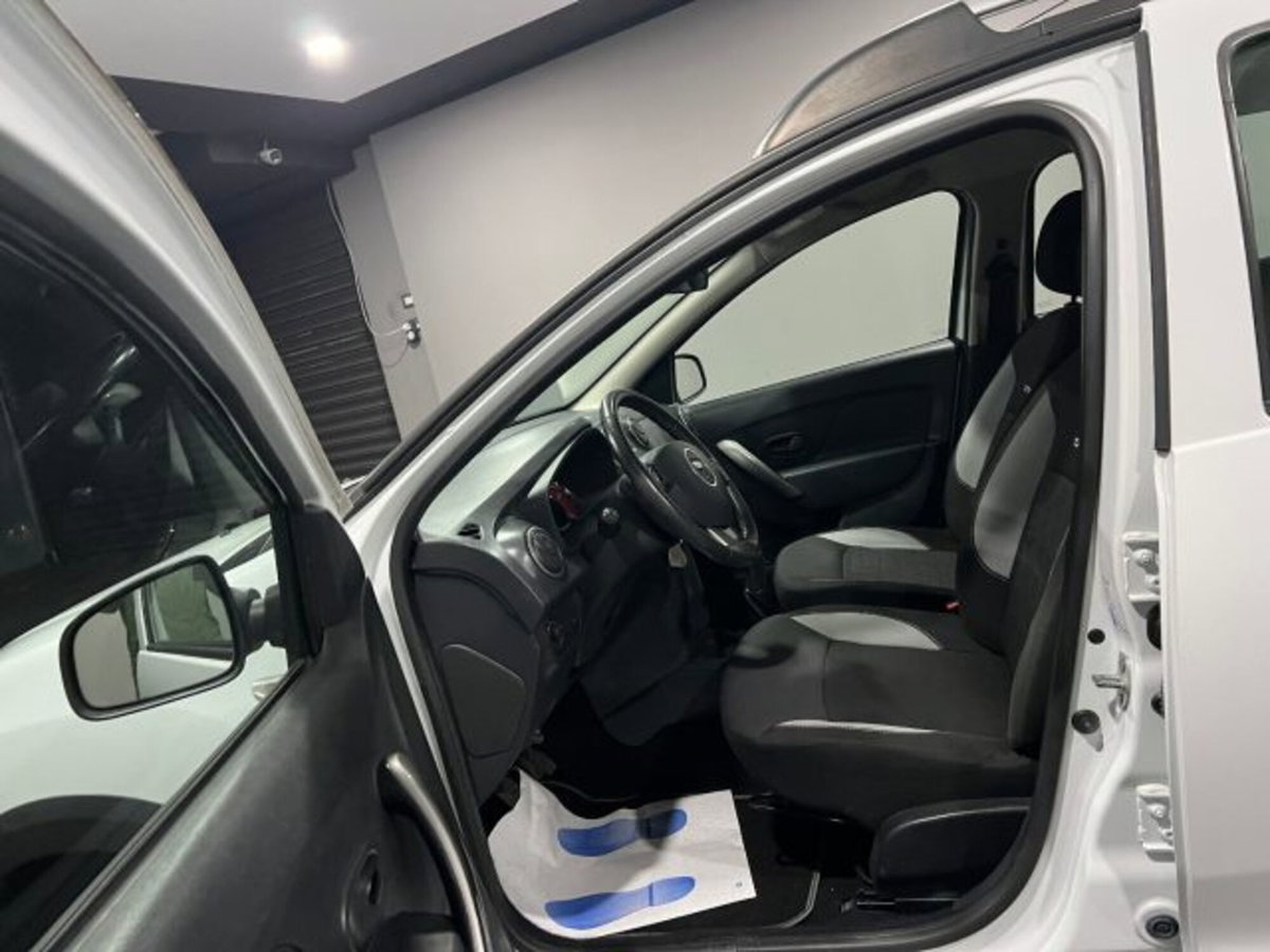 Dacia Sandero Stepway 1.5 dCi 8V 90CV (7)