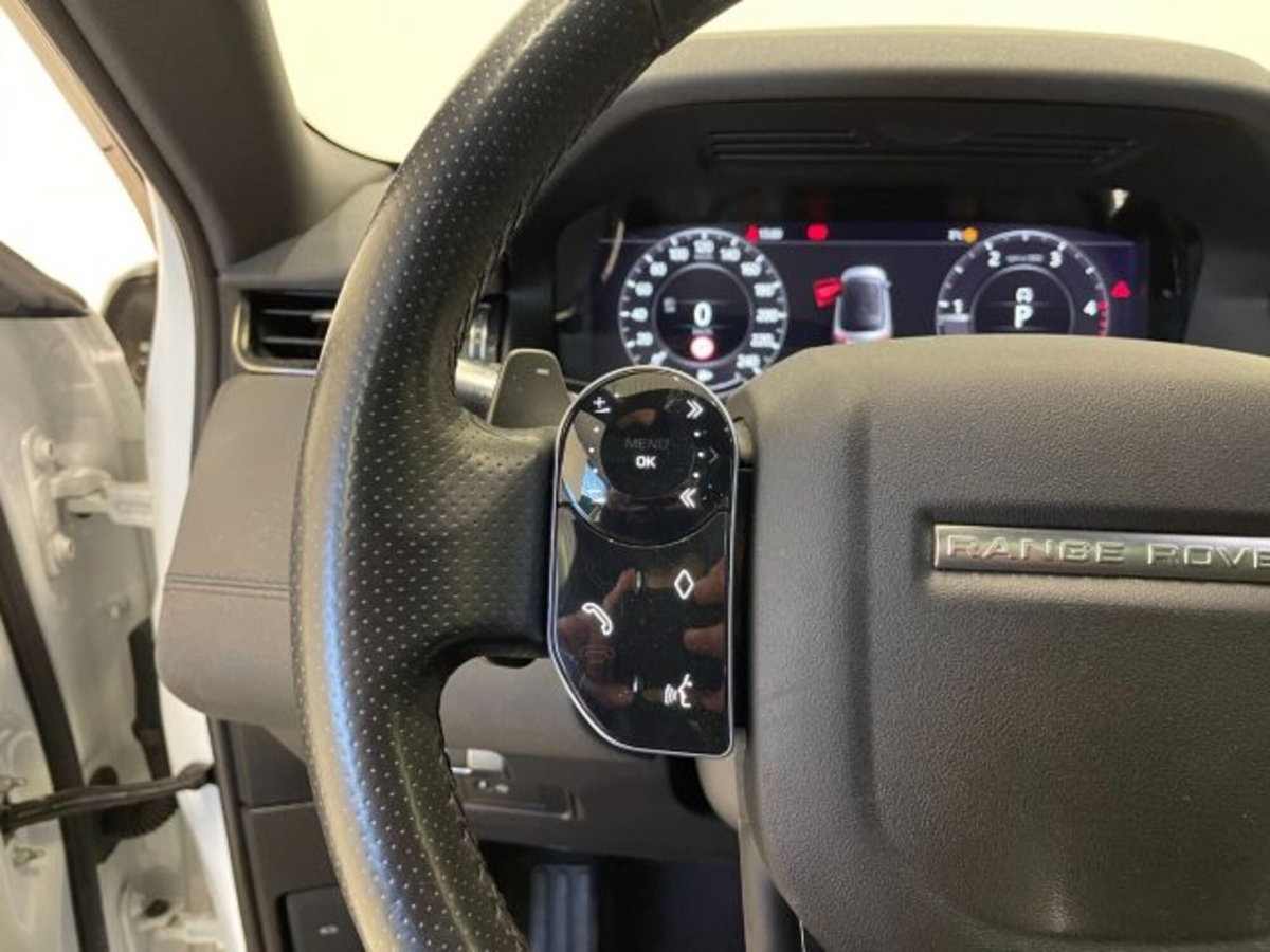 Land Rover Range Rover Evoque 2.0D I4 180 CV AWD Auto R-Dynamic (18)