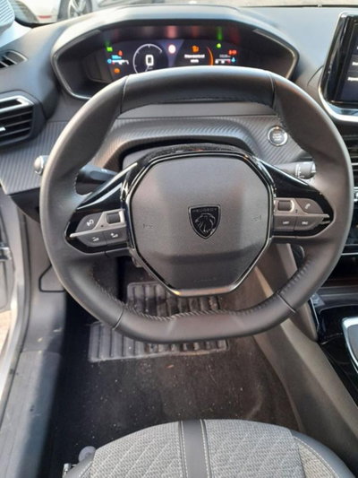 Peugeot 208 1.2 puretech Active s&s 100cv (12)
