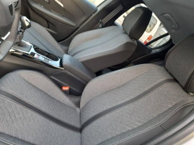 Peugeot 208 1.2 puretech Active s&s 100cv (13)