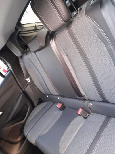 Peugeot 208 1.2 puretech Active s&s 100cv (14)