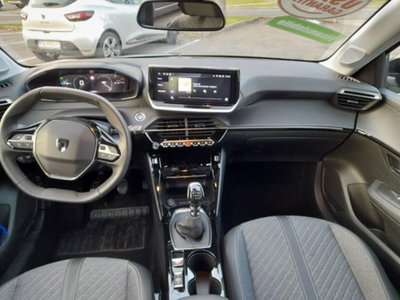 Peugeot 208 1.2 puretech Active s&s 100cv (9)