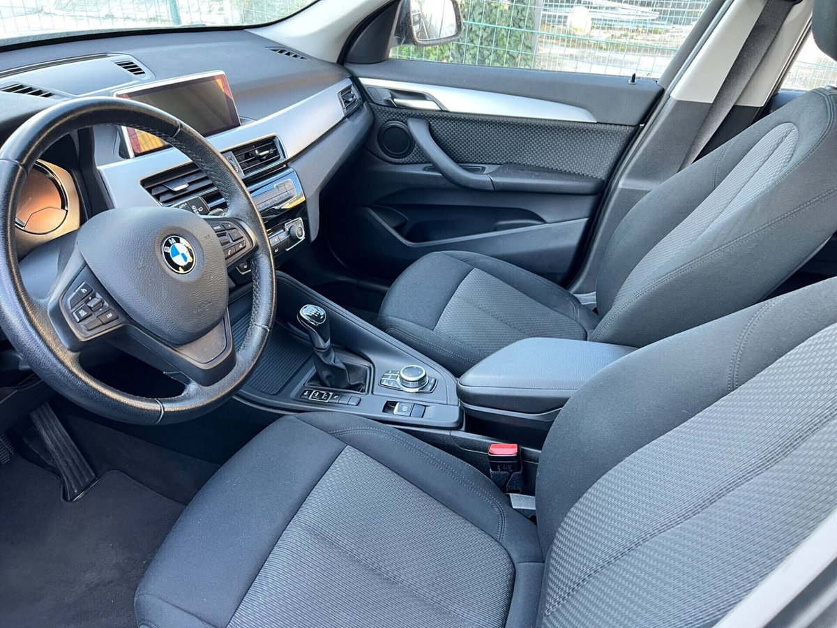 BMW X1 sDrive18d Advantage (16)