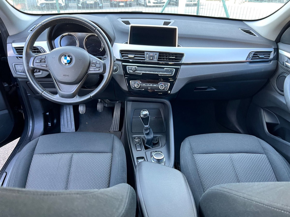 BMW X1 sDrive18d Advantage (17)