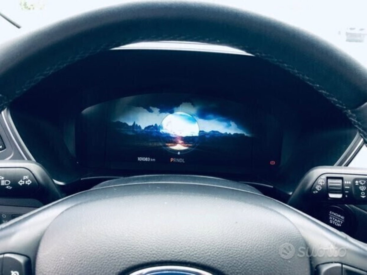 Ford Kuga 1.5 EcoBlue 120 CV 2WD Titanium (8)
