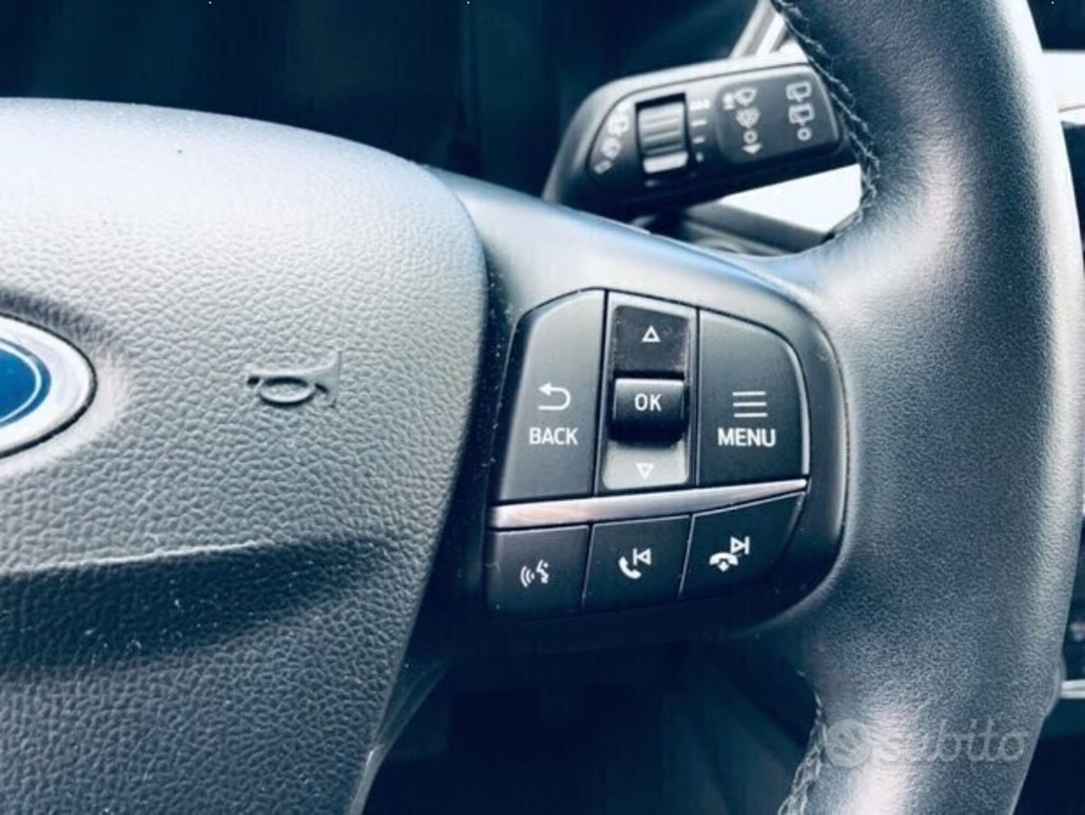 Ford Kuga 1.5 EcoBlue 120 CV 2WD Titanium (13)