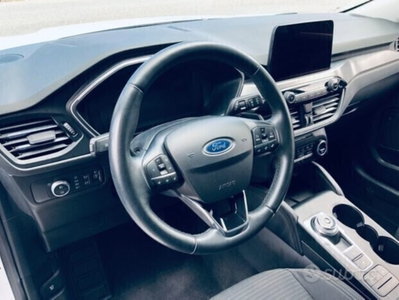Ford Kuga 1.5 EcoBlue 120 CV 2WD Titanium (14)
