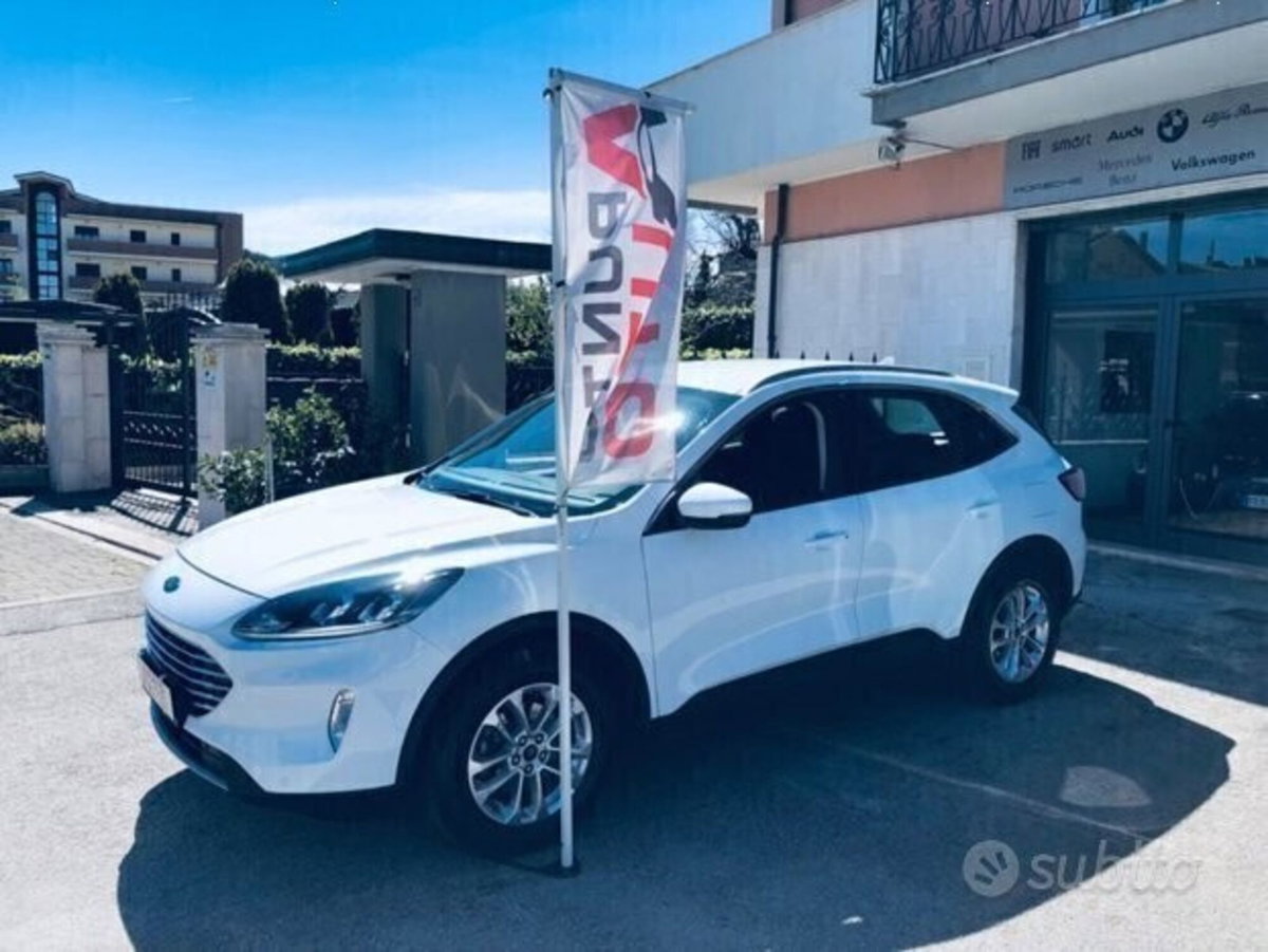 Ford Kuga 1.5 EcoBlue 120 CV 2WD Titanium (16)
