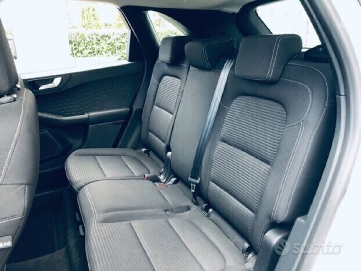 Ford Kuga 1.5 EcoBlue 120 CV 2WD Titanium (5)