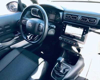 Citroen C3 BlueHDi 100 S&S Shine Pack (18)