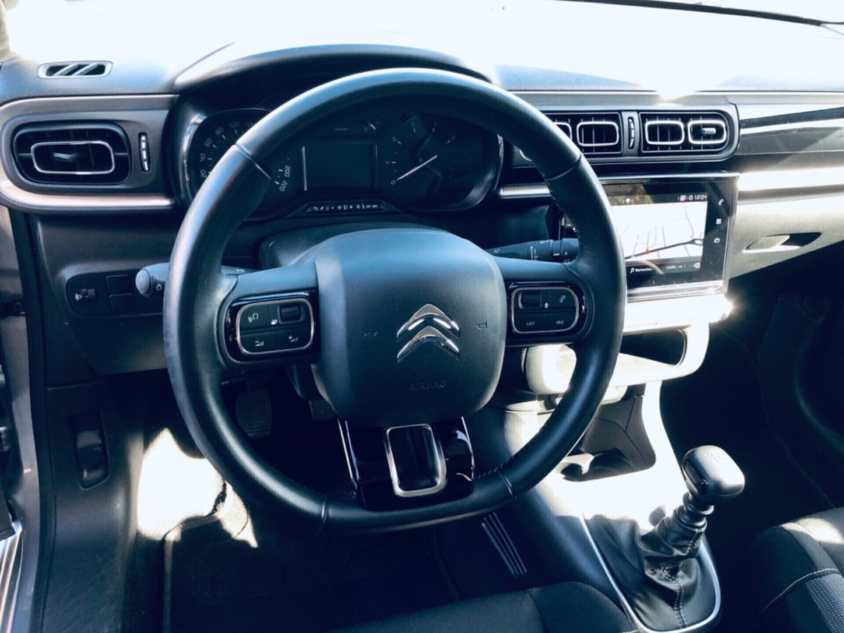 Citroen C3 BlueHDi 100 S&S Shine Pack (3)