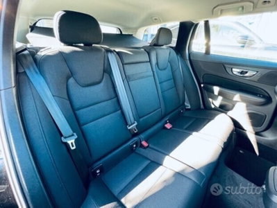 Volvo V60 D3 Geartronic Business (10)