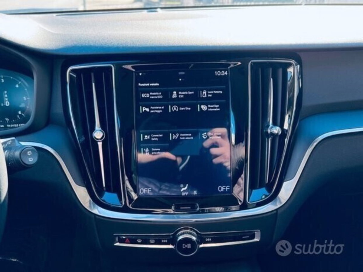 Volvo V60 D3 Geartronic Business (6)