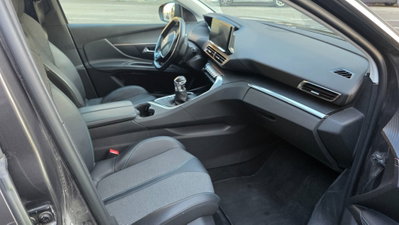 Peugeot 3008 BlueHDi 130 S&S Allure (7)