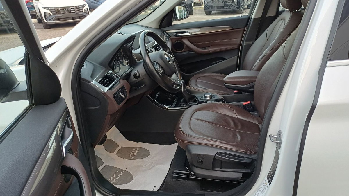 BMW X1 xDrive25d xLine (12)