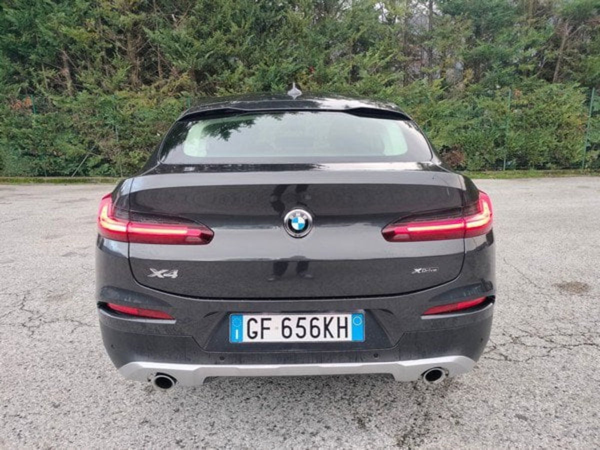BMW X4 xDrive20d 48V xLine (7)