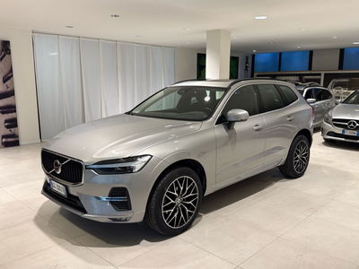 Volvo XC60 B4 (d) AWD Geartronic Momentum Pro usata