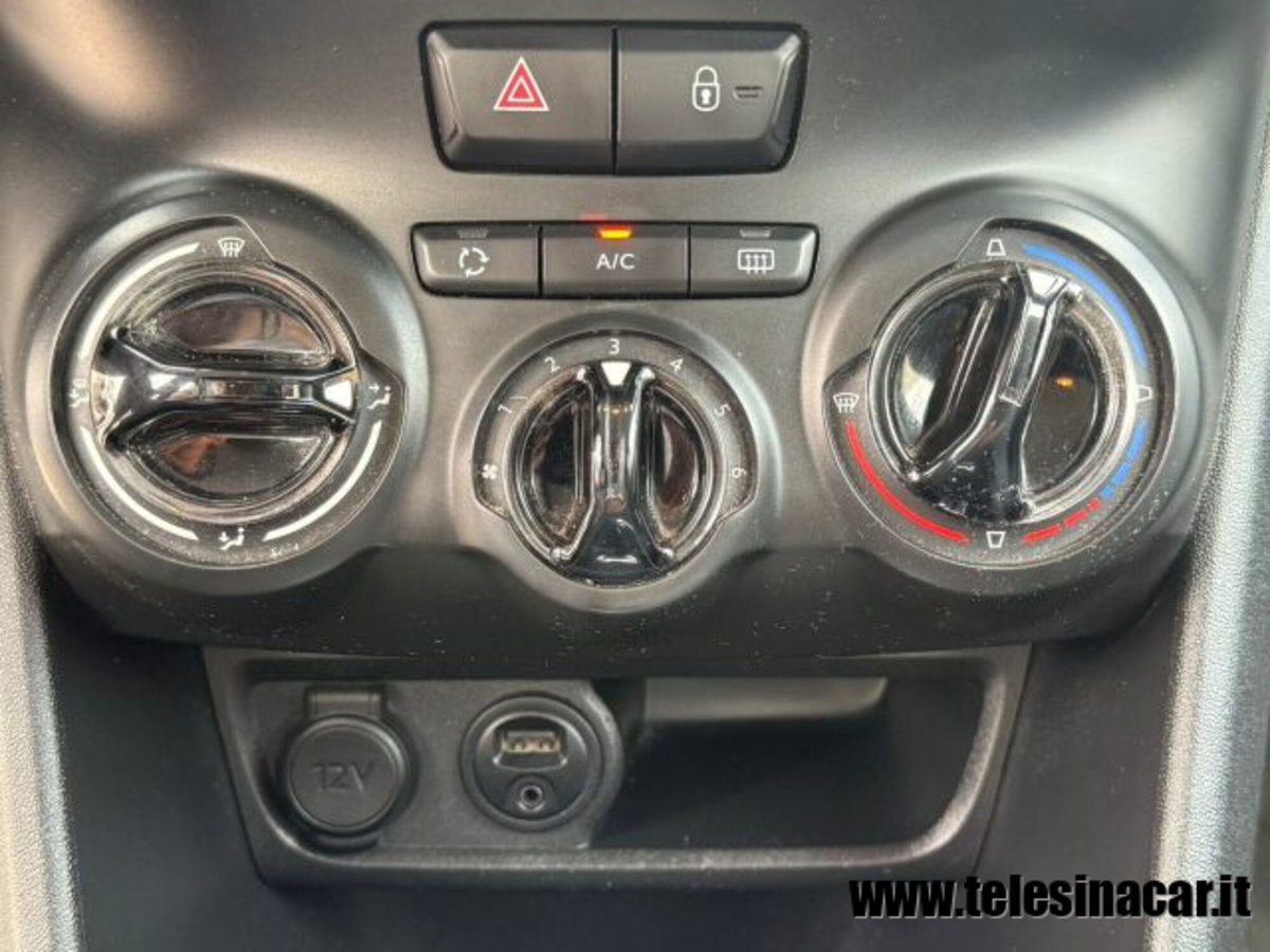 Peugeot 2008 e-HDi 92 CV Stop&Start ETG6 Active (16)