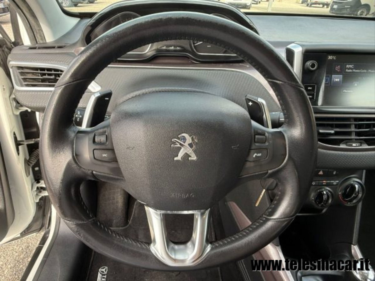 Peugeot 2008 e-HDi 92 CV Stop&Start ETG6 Active (17)