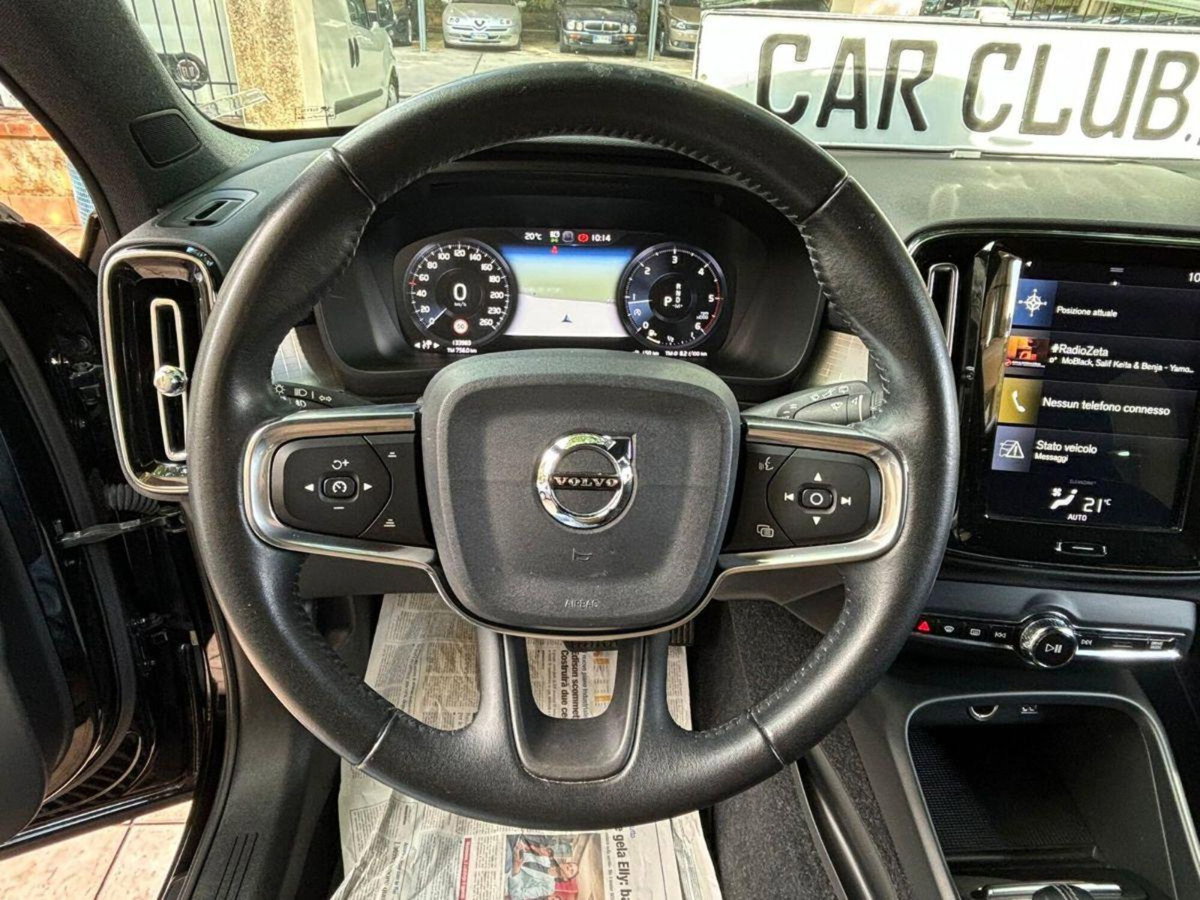 Volvo XC40 D3 Geartronic Momentum (15)