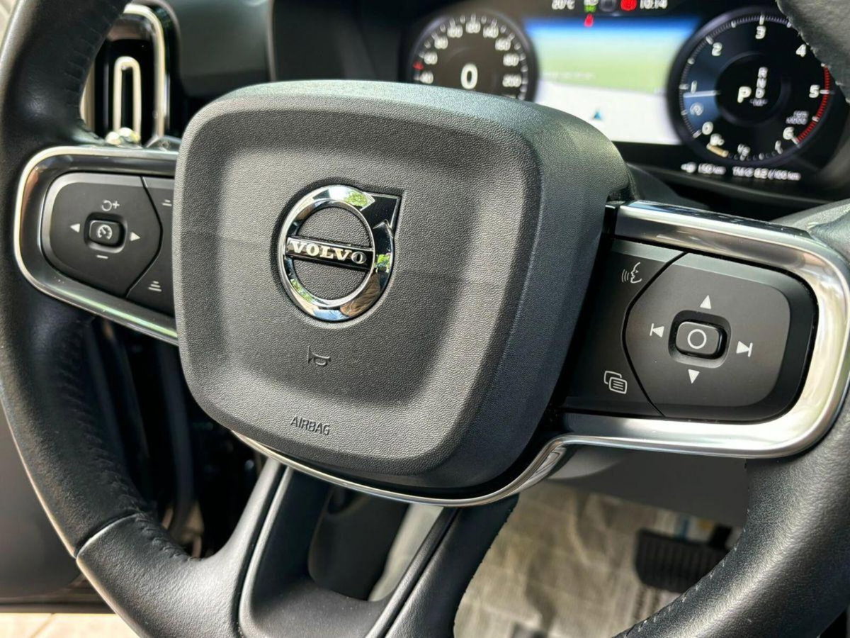 Volvo XC40 D3 Geartronic Momentum (16)
