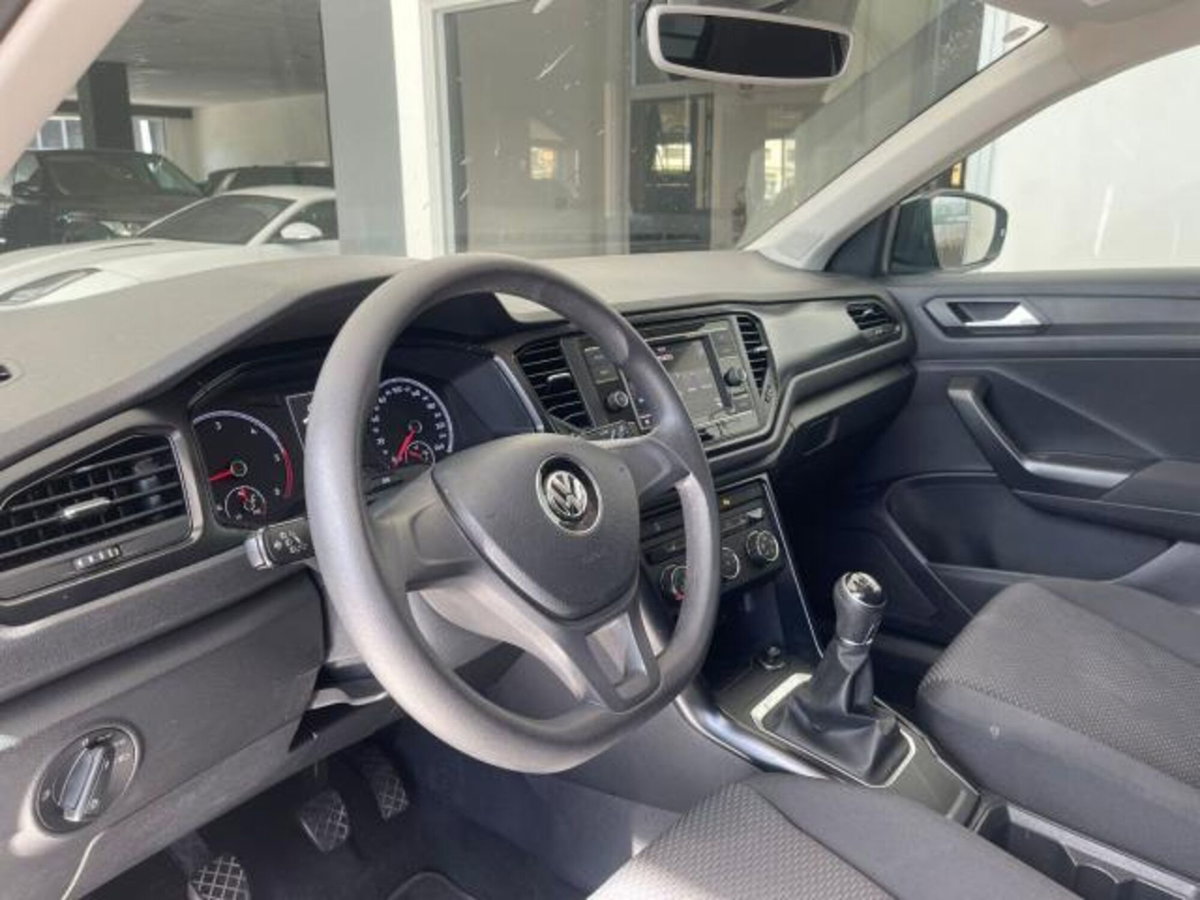 Volkswagen T-Roc 1.6 TDI SCR Business BlueMotion Technology (10)