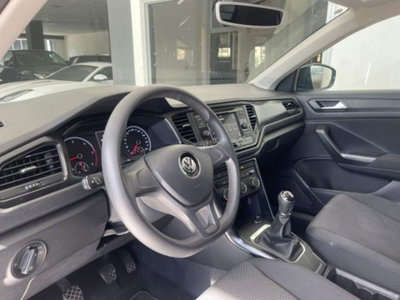 Volkswagen T-Roc 1.6 TDI SCR Business BlueMotion Technology (10)