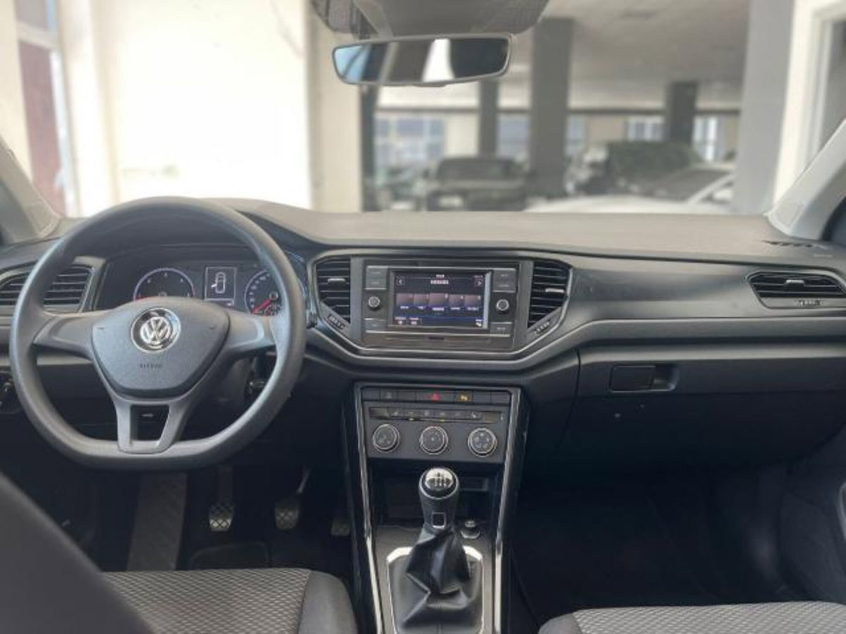 Volkswagen T-Roc 1.6 TDI SCR Business BlueMotion Technology (12)