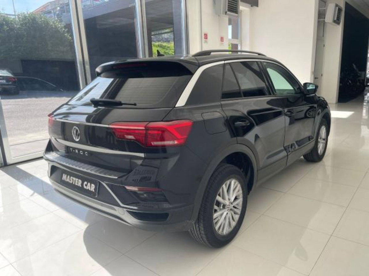 Volkswagen T-Roc 1.6 TDI SCR Business BlueMotion Technology (4)