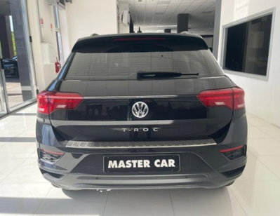 Volkswagen T-Roc 1.6 TDI SCR Business BlueMotion Technology (6)