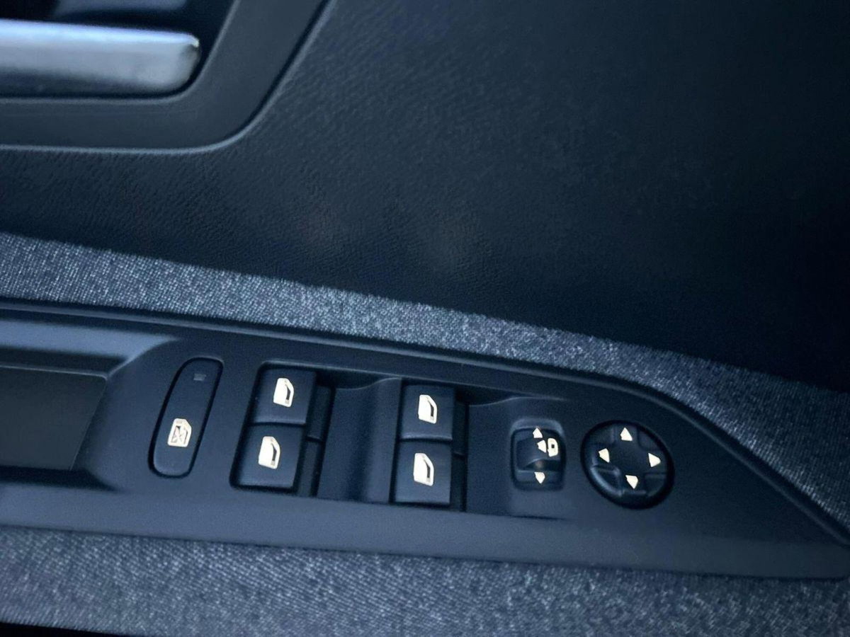 Peugeot 3008 PureTech Turbo 130 S&S Active Pack (11)