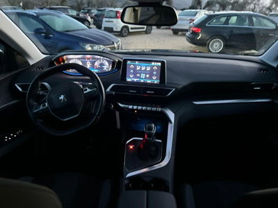 Peugeot 3008 PureTech Turbo 130 S&S Active Pack (7)