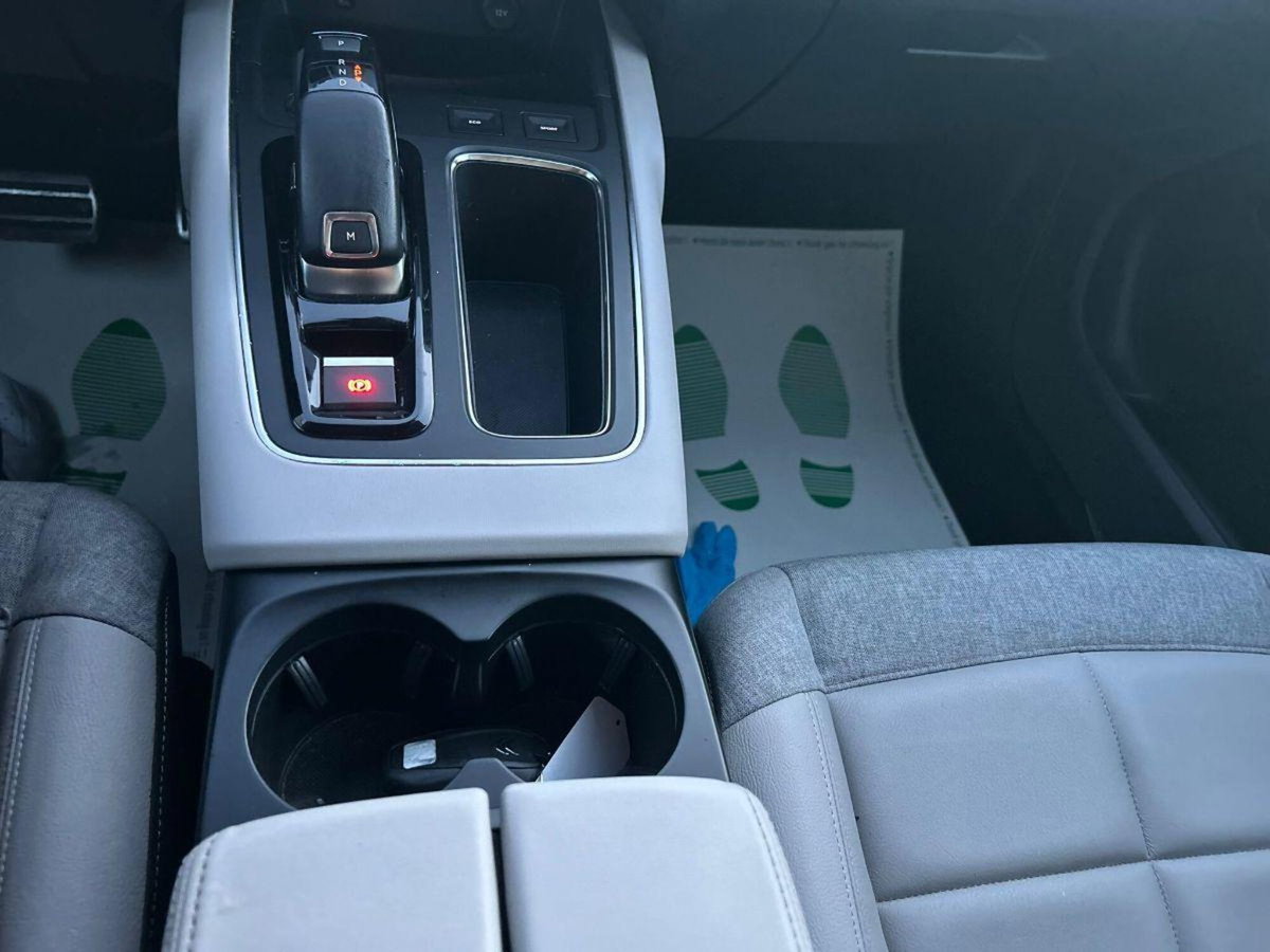 Citroen C5 Aircross Aircross PureTech 130 S&S EAT8 Shine Pack (13)