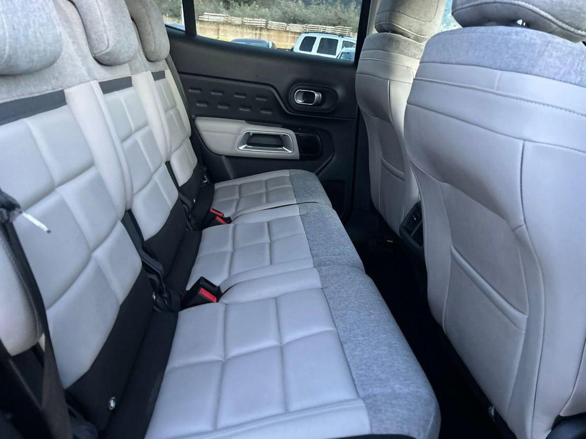 Citroen C5 Aircross Aircross PureTech 130 S&S EAT8 Shine Pack (6)