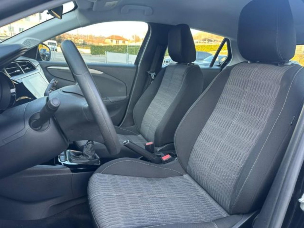 Opel Corsa 1.5 D 100 CV Edition (10)