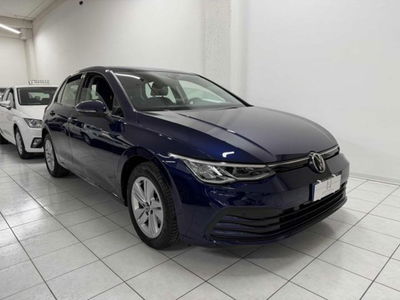 Volkswagen Golf 1.5 TGI DSG Life usata