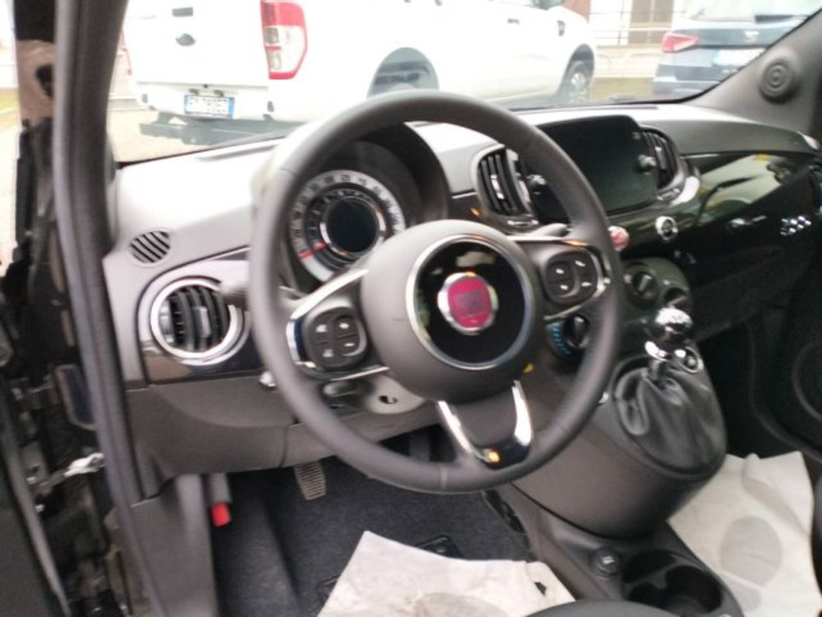 Fiat 500 1.0 Hybrid Red (10)