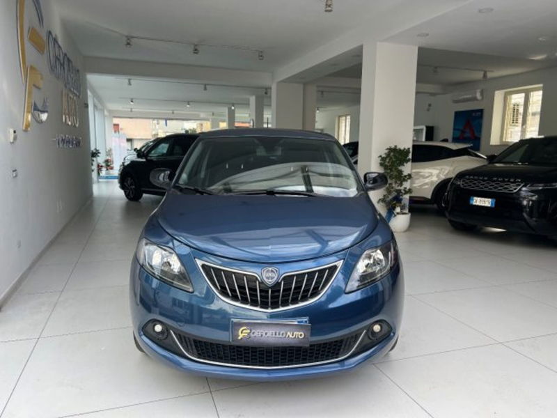 Lancia Ypsilon 1.0 FireFly 5 porte S&S Hybrid Ecochic Gold