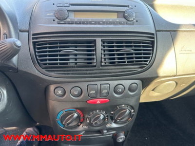 Fiat Punto Classic 1.2 5 porte Dynamic (11)