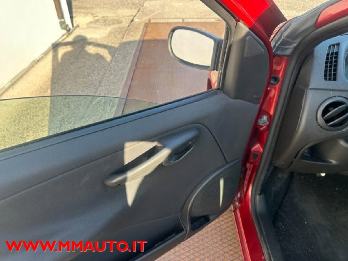 Fiat Punto Classic 1.2 5 porte Dynamic (8)